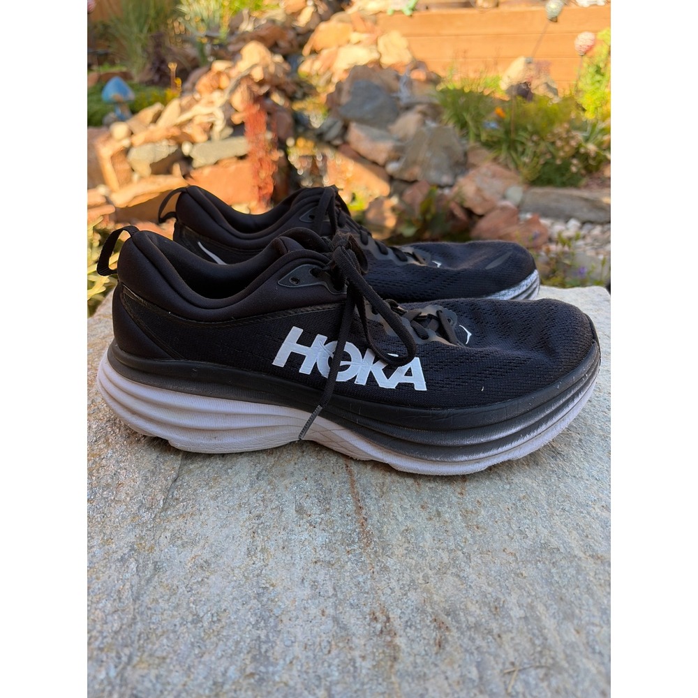 Hoka One One Bondi 8 Mens Running Shoes Black White 1123202 BWHT Size 10.5 D